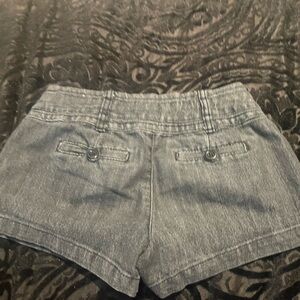 Women’s shorts